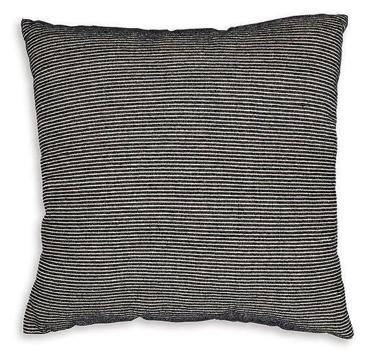 Black/Linen