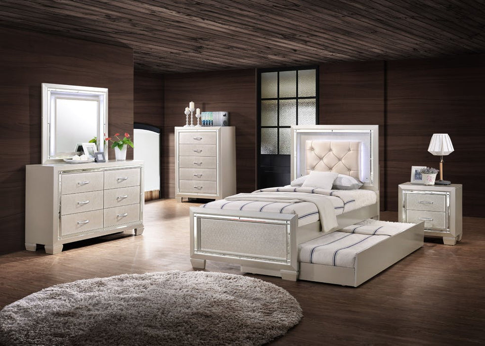 Elements International Platinum Youth 6 Drawer Dresser in Champagne