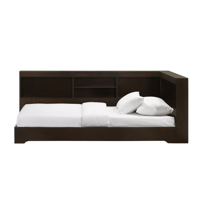Sami Corner Bed