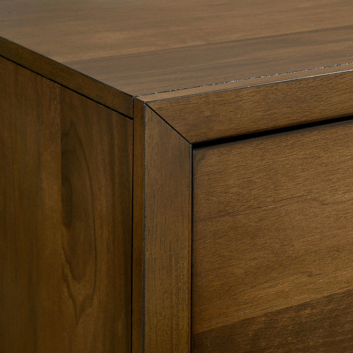 Malibu Bedroom Set with 2 Nightstands in Walnut